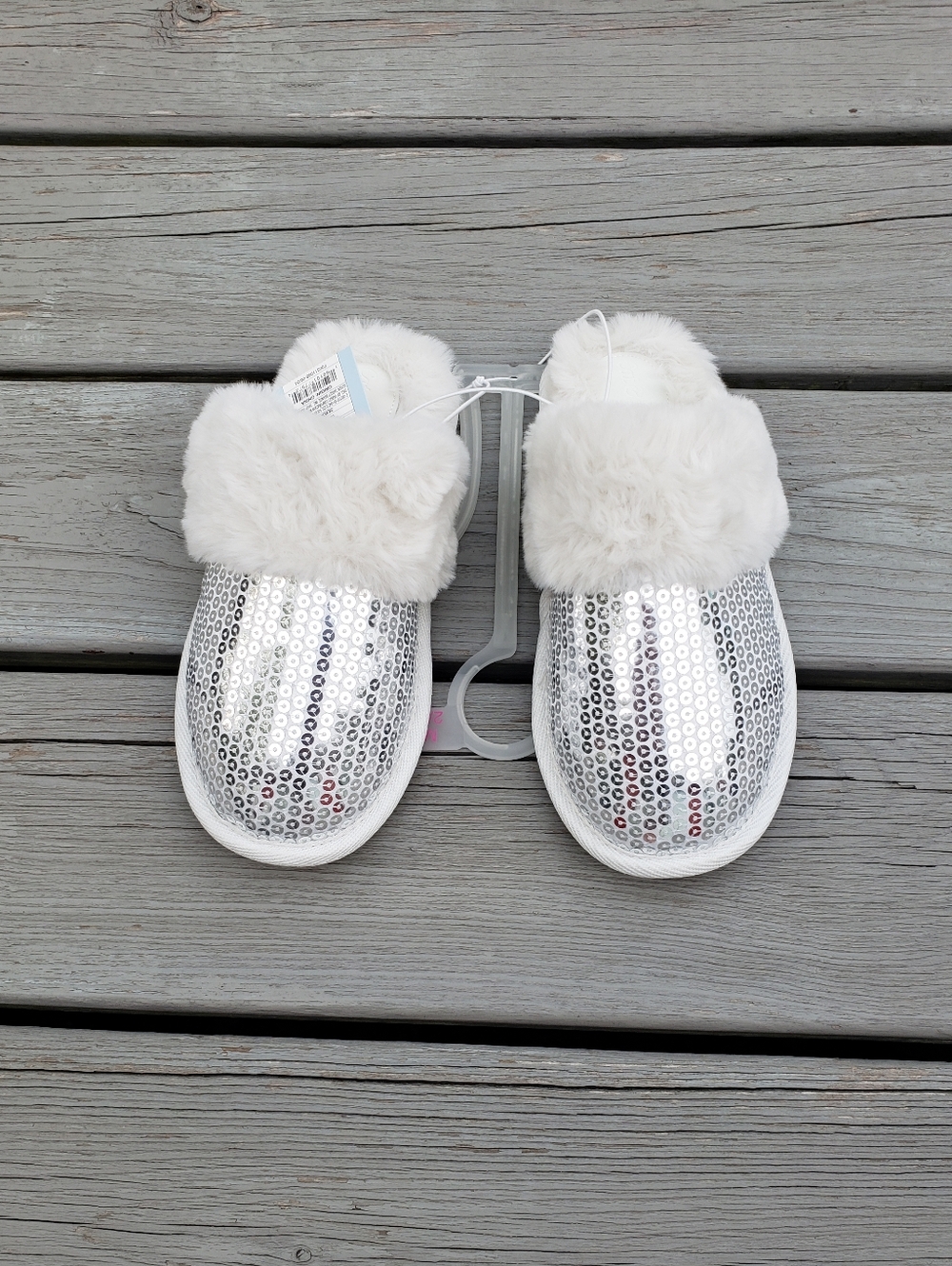 Cat & Jack Silver Sequins Faux Fur Slippers Size Medium (2 - 3)